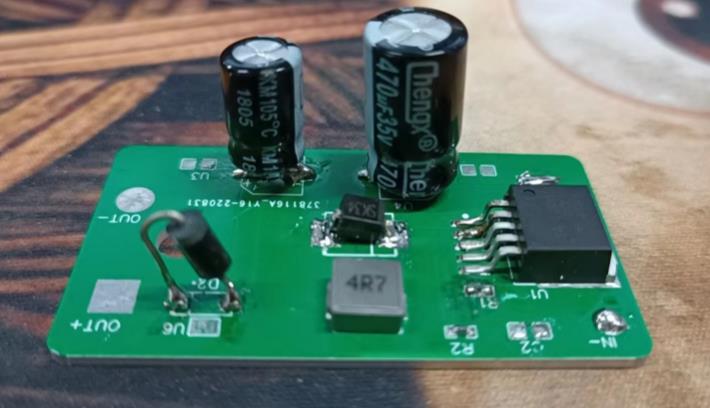 图片[3]-给五菱神车加装太阳能稳压板，亲测可行！-龙罡博客